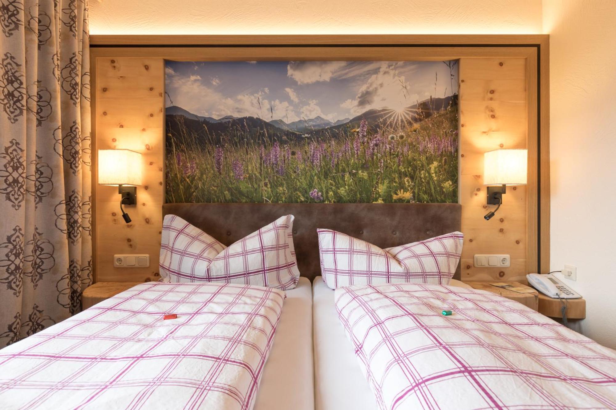 Hotel Garni Sonnenheim ฟิสส์ ภายนอก รูปภาพ